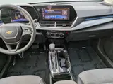 2025 Chevrolet Trax photo 14