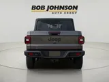 2027 Jeep Gladiator photo 6