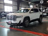 2020 GMC Acadia photo 3