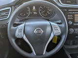 2016 Nissan Rogue photo 13