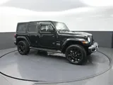 2023 Jeep Wrangler 4xe photo 10