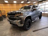 2019 Chevrolet Silverado 1500 photo 3