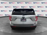 2023 Ford Explorer photo 4