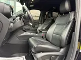 2020 Ford Explorer photo 8