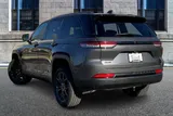 2025 Jeep Grand Cherokee photo 7