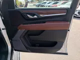 2023 GMC Yukon photo 41