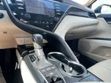 2019 Toyota Camry photo 13