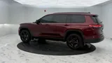 2025 Jeep Grand Cherokee L photo 9