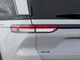 2026 Jeep Grand Cherokee photo 9