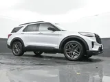 2026 Ford Explorer photo 44