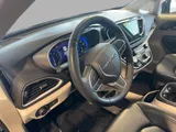 2024 Chrysler Pacifica photo 13