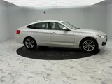 2019 BMW 3 Series photo 15