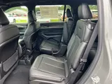 2027 Jeep Grand Cherokee L photo 5