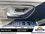 2027 Ram 1500 photo 18