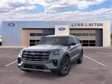 2026 Ford Explorer photo 2