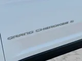 2027 Jeep Grand Cherokee L photo 13