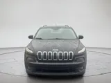 2018 Jeep Cherokee photo 5