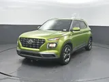 2024 Hyundai Venue photo 2
