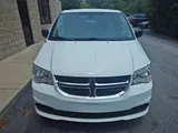 2019 Dodge Grand Caravan photo 3