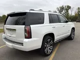 2019 GMC Yukon photo 5