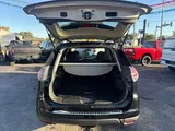 2015 Nissan Rogue photo 9