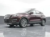 2019 Lincoln MKC photo 27