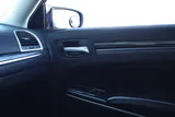 2018 Chrysler 300 photo 24