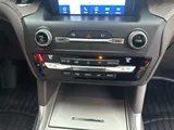 2020 Ford Explorer photo 42