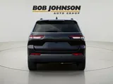 2026 Jeep Grand Cherokee L photo 4