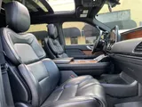 2019 Lincoln Navigator L photo 24