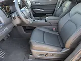 2026 Nissan Pathfinder photo 9