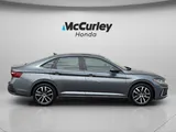 2025 Volkswagen Jetta photo 2