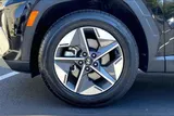 2025 Hyundai Tucson photo 8