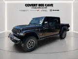 2026 Jeep Gladiator photo 8