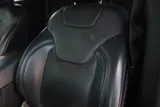 2019 Jeep Cherokee photo 18