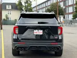2020 Ford Explorer photo 4