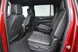 2024 GMC Yukon XL photo 17