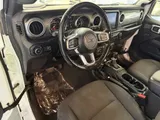 2023 Jeep Wrangler photo 13