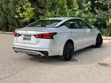 2025 Nissan Altima photo 14