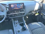 2026 Nissan Pathfinder photo 13