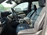 2025 Chevrolet Traverse photo 13