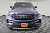 2021 Ford Explorer photo 3