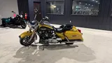 2017 Harley-Davidson Road King photo 5