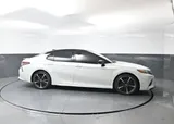 2019 Toyota Camry photo 2