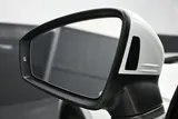 2021 Volkswagen Tiguan photo 5
