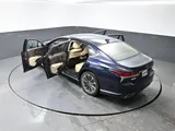 2018 Lexus LS photo 59
