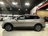 2023 Volkswagen Tiguan photo 4