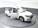 2020 Mitsubishi Outlander PHEV photo 57