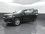 2022 Jeep Grand Cherokee L photo 38