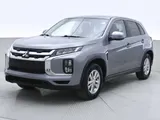 2022 Mitsubishi RVR photo 2